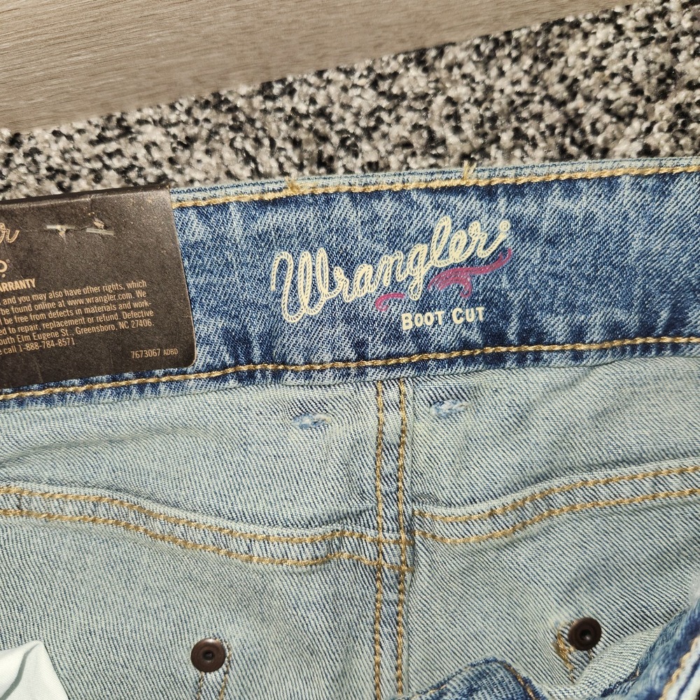 wrangler Retro boot cut jeans womens Size 13x36, 10" Rise Western Rodeo County - Picture 4 of 8